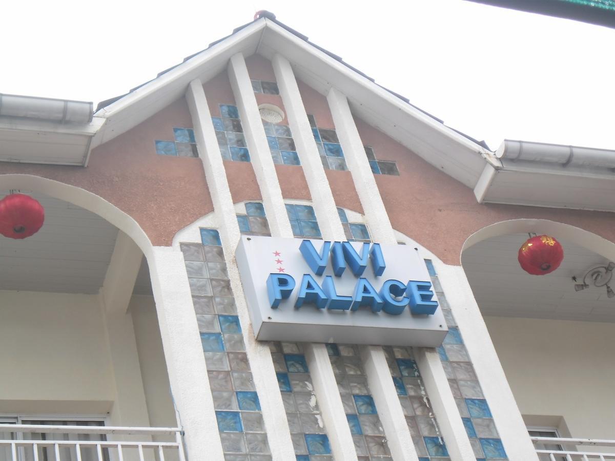 Hotel Vivi Palace Matadi Eksteriør bilde
