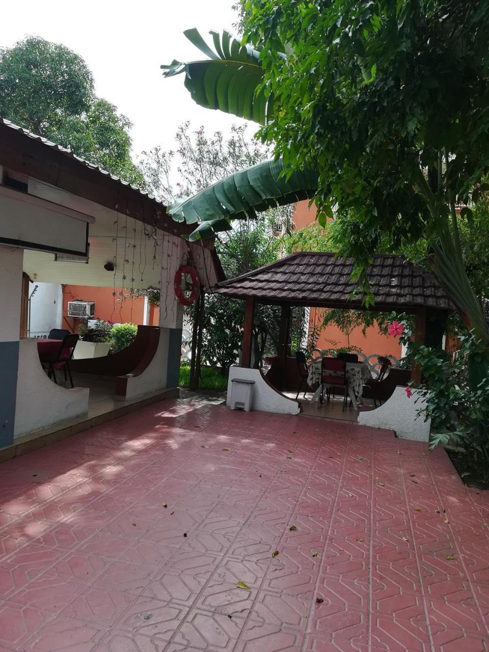 Hotel Vivi Palace Matadi Eksteriør bilde