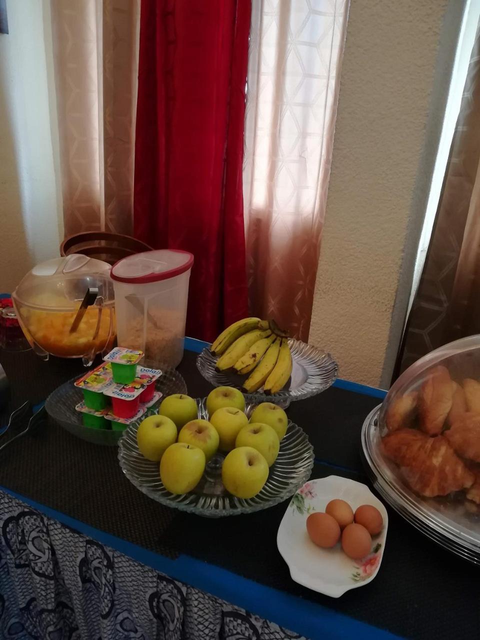 Hotel Vivi Palace Matadi Eksteriør bilde
